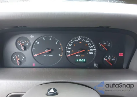 2000 Jeep Grand Cherokee Limited from USA, damaged, VIN 1J4GW58N4YC397520